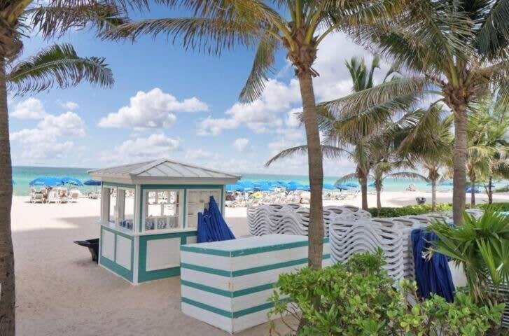 Beachfront Resort - Pool - Ocean View Balcony- Gym Miami Beach Exterior foto