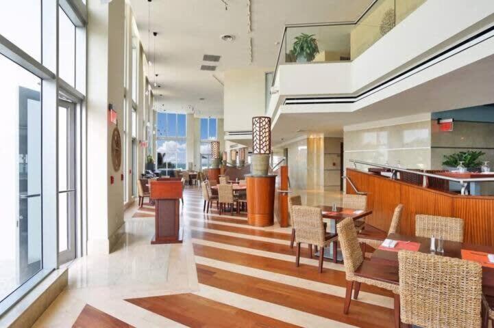 Beachfront Resort - Pool - Ocean View Balcony- Gym Miami Beach Exterior foto