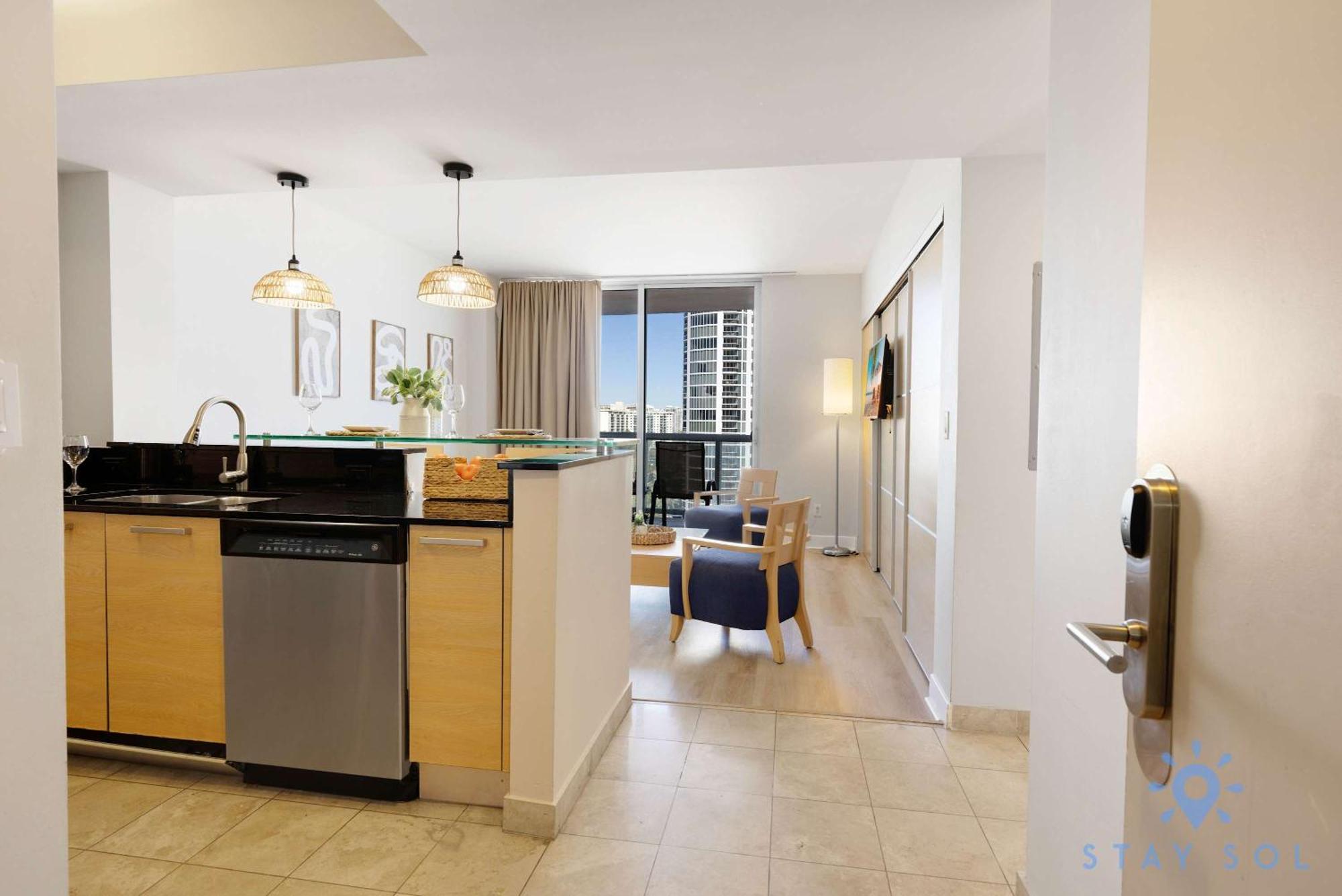 Beachfront Resort - Pool - Ocean View Balcony- Gym Miami Beach Exterior foto